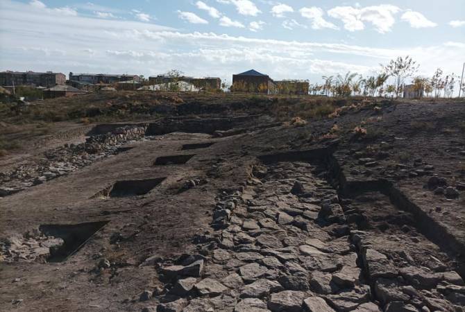 Archaeologists discover monumental structure at excavations of Urartu-era Karmir Blur
