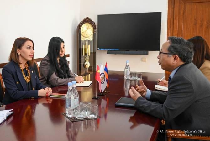 La médiatrice arménienne a reçu l'ambassadeur de Chine