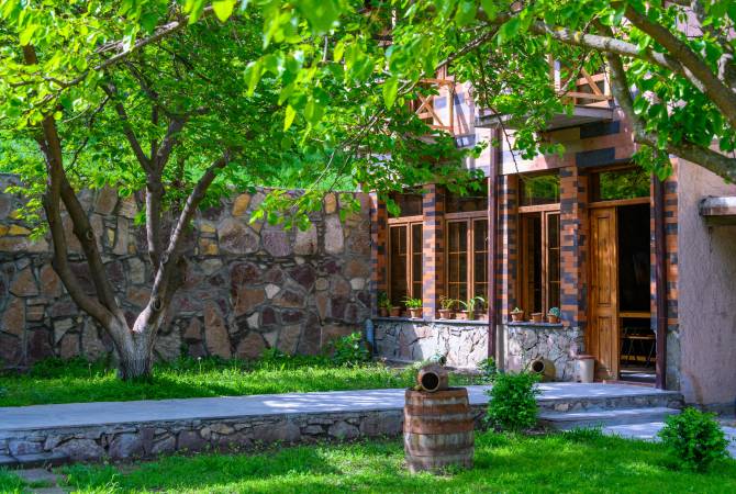 Success of the family business based in Tavush: from a home to a guest house and a small 
winery 