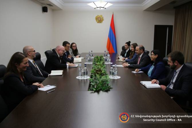 Secretary of the Security Council Armen Grigoryan meets with Philip Reeker