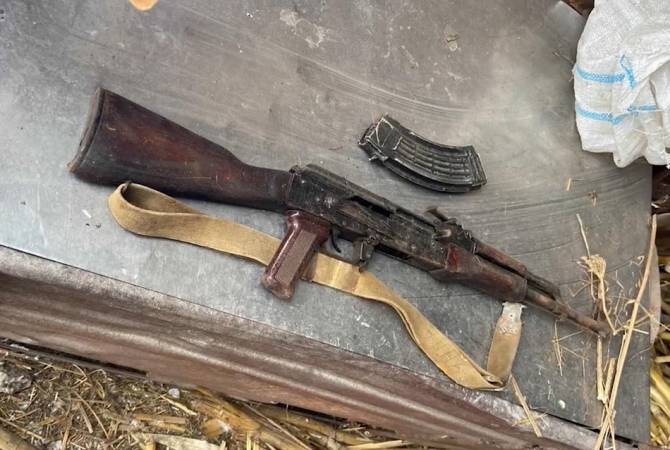 Ոստիկանության ծառայողները Լոռու մարզում մեծաքանակ զենք-զինամթերք և 
թմրամիջոց են հայտնաբերել