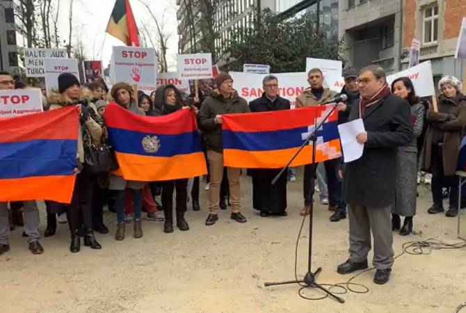 The Armenians of Belgium demand from EU and the international community to exert 
pressure 
on Azerbaijan
