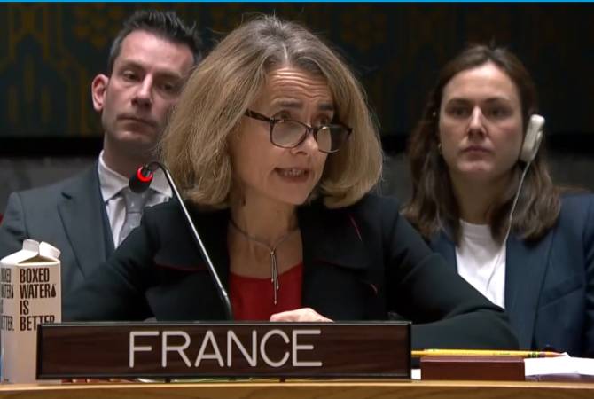 Restrictions on free movement through the Lachin Corridor are unacceptable. French 
representative at the UN