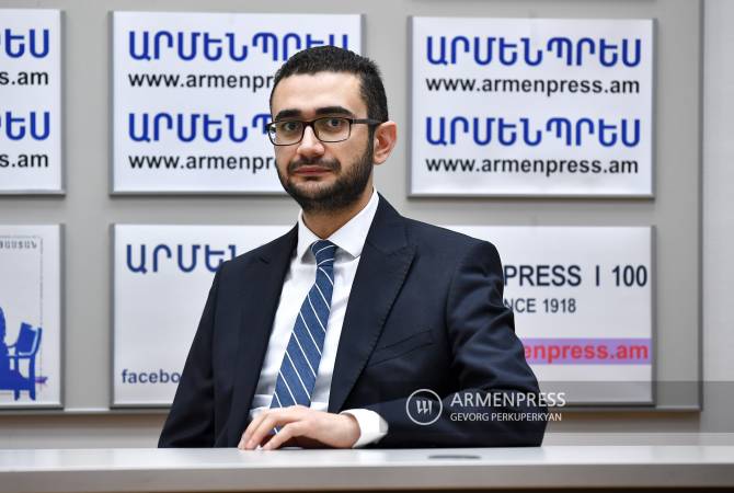 رئيس دائرة الهجرة الحكومية الأرمينية أرمين غازاريان يلخّص عمل الدائرة والأعمال المنجزة في عام 2022