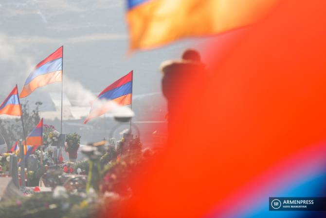 Laçın Koridoru’nun kapatılması sonucunda Ermenistan'da kalan Artsakhlılar Yeni Yılı 
Yerablur'da karşılayacak
