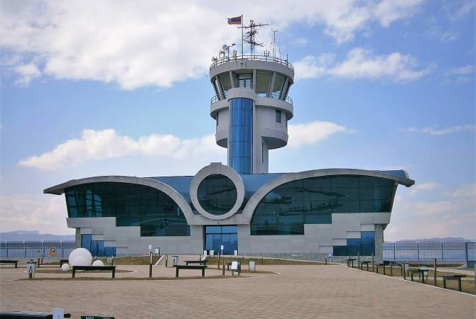  Депутаты Арцаха призывают Путина, Байдена и Макрона принять меры для запуска 
Степанакертского аэропорта
 