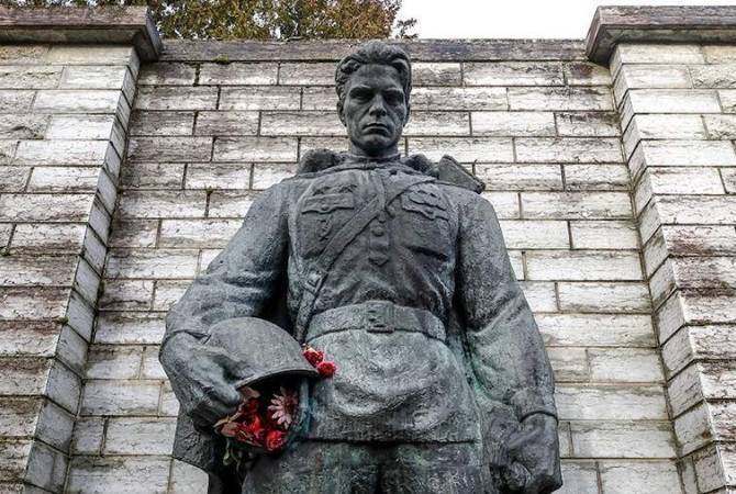  Эстония выделила более 900 тысяч евро на демонтаж советских памятников 