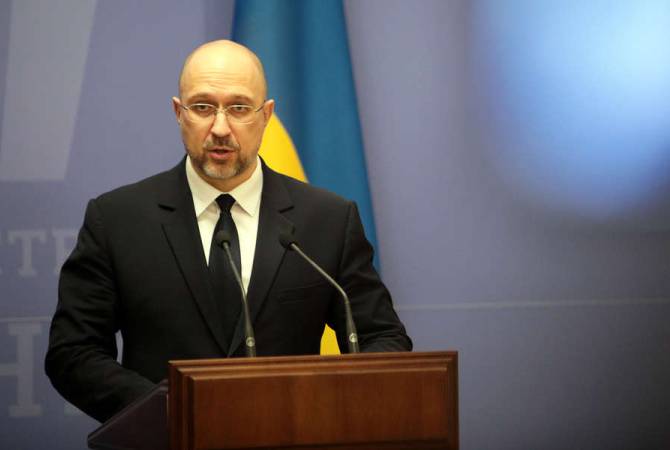 Премьер-министр Украины заявил, что в 2023 году Киев рассчитывает на $17 млрд 
на восстановление