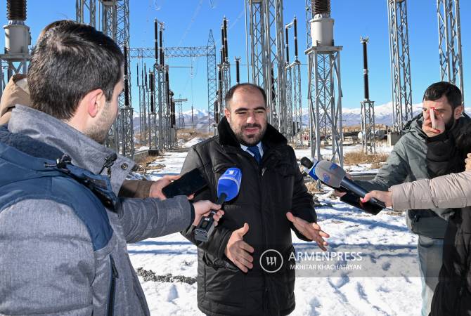 تأمل أرمينيا في استكمال مشروع الطاقة مع إيران في عام 2023-نائب وزير الإدارة الإقليمية والبنية 
التحتية هاكوب فاردانيان- 