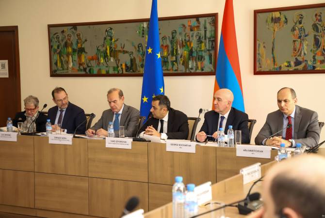 Состоялось первое заседание Диалога Армения-Европейский Союз по вопросам 
политики и безопасности