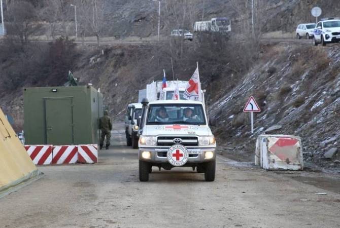 В сопровождении Международного комитета Красного Креста из Арцаха в Армению 
доставлены еще три пациента