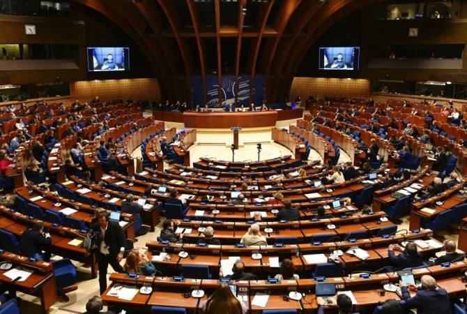 Two Azeri delegates vote in favor of PACE resolution calling for tribunal to prosecute 
Russian and Belarusian leaders 