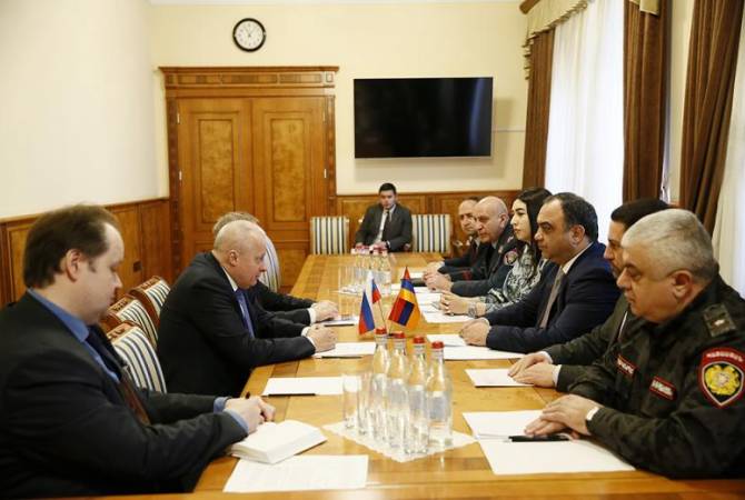 Minister of Internal Affairs meets with the Russian Ambassador to Armenia