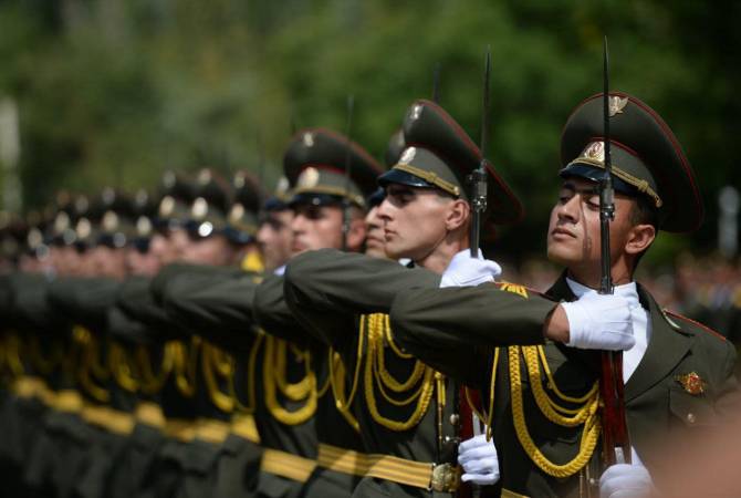 L'Armée arménienne prévoit de nouveaux uniformes standard


