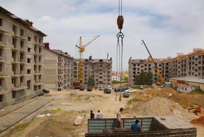 Blockade by Azerbaijan causes nearly 95% drop in construction in Artsakh, major housing 
project jeopardized