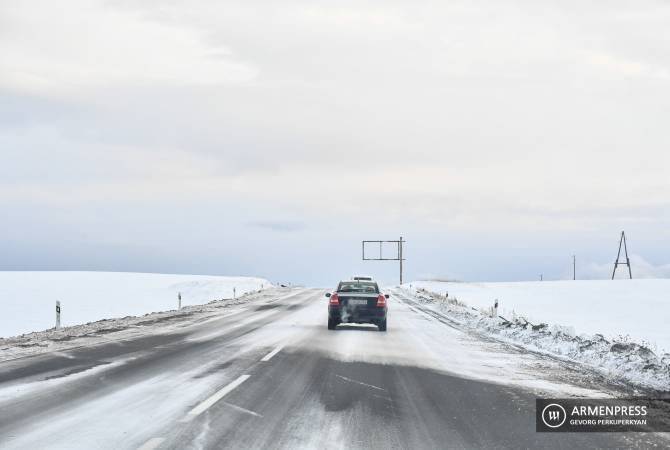  В Армении есть закрытые и труднопроходимые автодороги, автодорога 
Степанцминда-Ларс открыта 