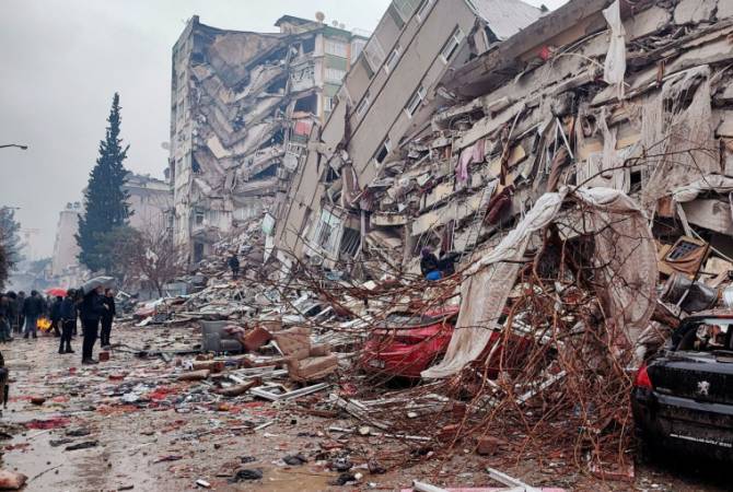 Число жертв землетрясения в Турции и Сирии превысило 34 000