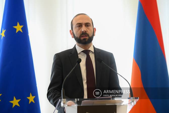 Canciller de Armenia: ¨El peligro de una nueva escalada por parte de Azerbaiyán continúa 
siendo alto¨