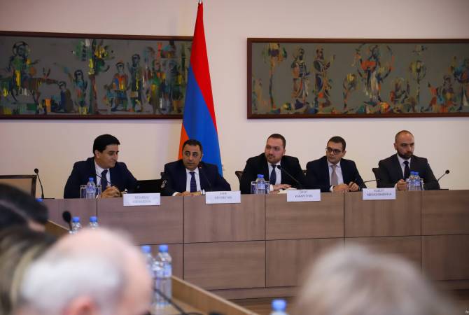 La Cancillería de Armenia presentó a los embajadores extranjeros los detalles del ataque 
de sabotaje 