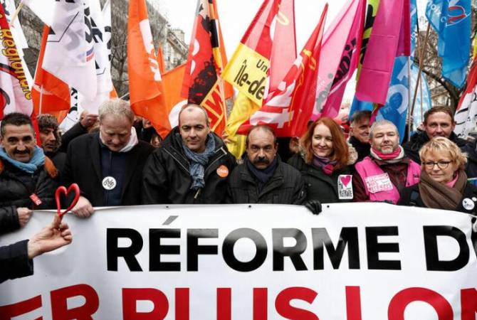  Новая забастовка против пенсионной реформы во Франции пройдет 11 марта 