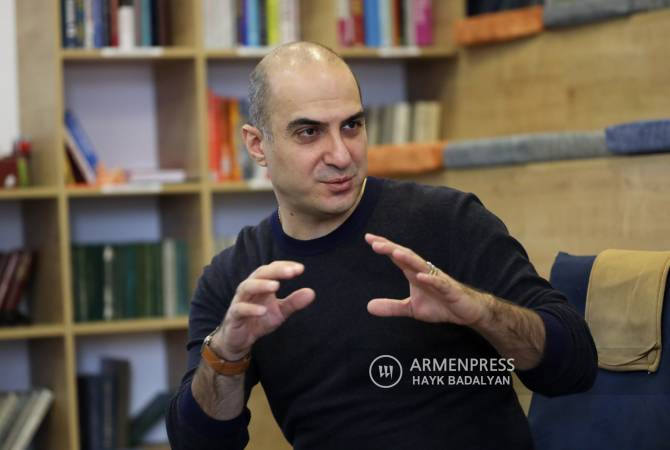 Армянский стартап ViralMango создан для соединения на одной платформе 
инфлюенсеров с бизнесом