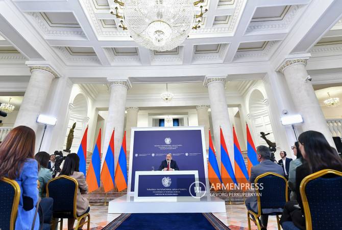 Армения на днях получила от Азербайджана предложения по проекту мирного 
договора: Пашинян видит фундаментальные проблемы