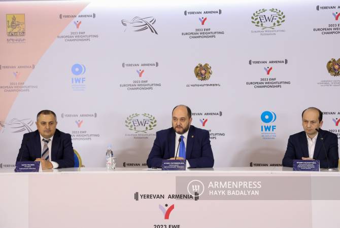 Azerbaycan'ın Yerevan'da yapılacak Avrupa Halter Şampiyonası'na katılımı konusunda 
henüz bir netlik yok