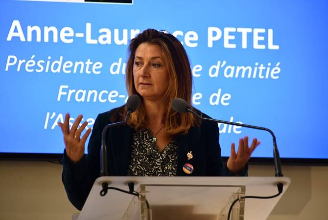 Des intellectuels français demandé à la communauté internationale la levée du blocus de 
l'Artsak