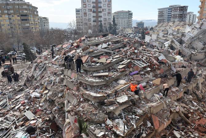 Թուրքիայում տեղի ունեցած ավերիչ երկրաշարժի նյութական վնասը կազմում է 
ավելի քան 105 մլրդ դոլար