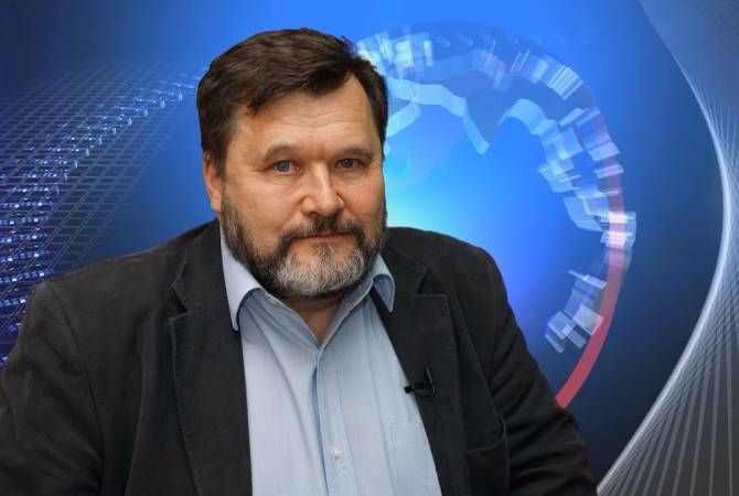 Alexander Krylov explique pourquoi les forces de maintien de la paix n'ouvrent pas le 
corridor de Latchine