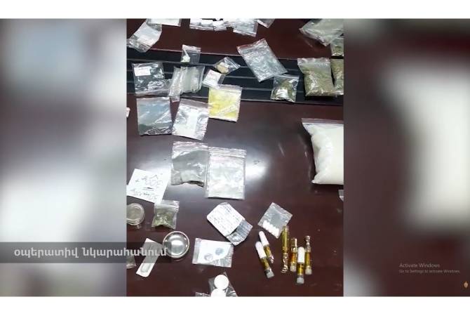 Sejumlah besar narkotika dan senjata api ditemukan di kawasan bisnis milik keluarga warga Yerevan.