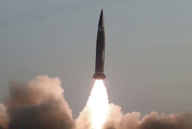  Минобороны Южной Кореи сообщило, что Пхеньян запустил четыре крылатых 
ракеты 