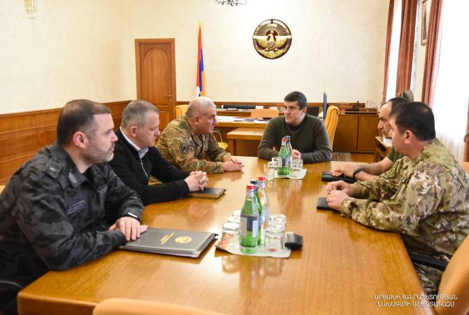  Президент Арцаха обсудил с ответственными лицами силовых структур вопросы 
безопасности 