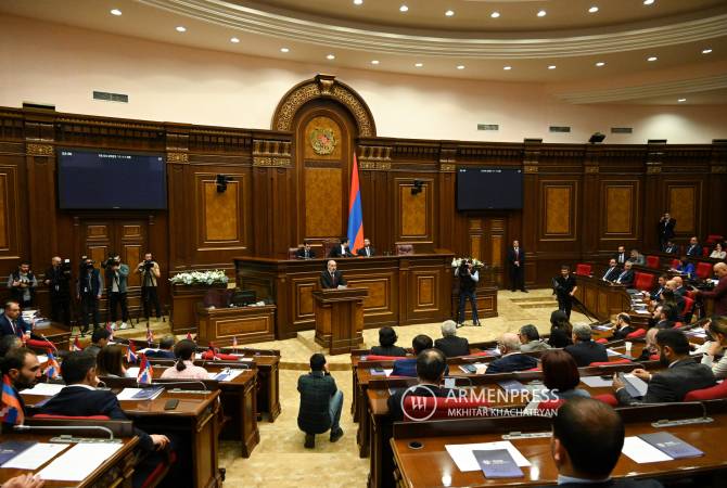 رئيس الوزراء نيكول باشينيان يقول إن الاستقرار والسلام في جنوب القوقاز يمكن أن يصبحا موضوع 
إجماع بين الغرب وروسيا
