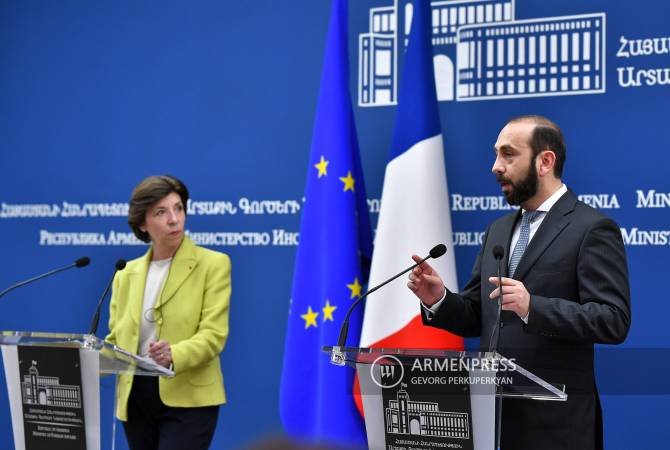 Armenia France reiterate readiness to enrich special relations