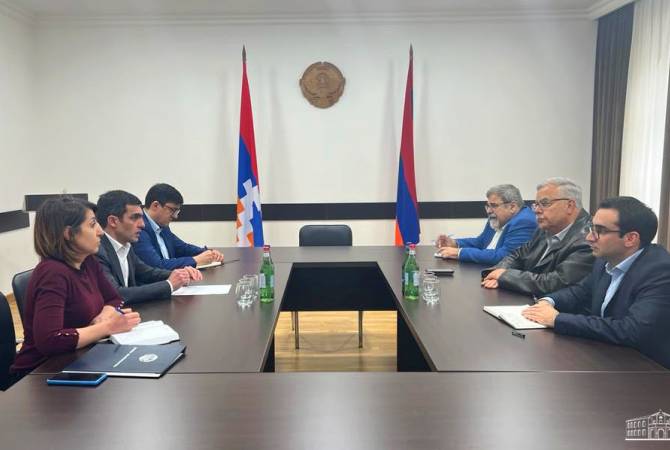 Artsakh’s FM receives senior staff members of ARF Dashnaktsutyun
 
