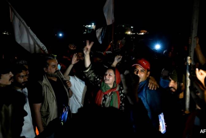 Պակիստանի ընդդիմության կողմնակիցները գրոհել են երկրի վարչապետի 
նստավայրի վրա