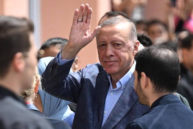 Эрдоган заявил, что уверен в своей победе во втором туре выборов