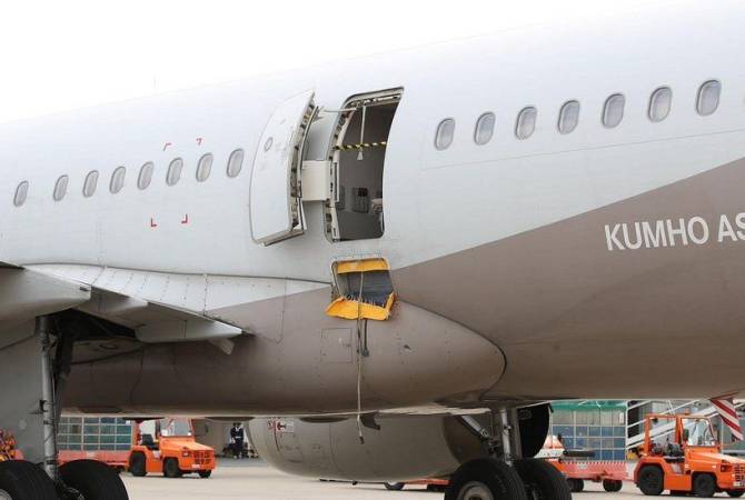 Հարավկորեական ավիաընկերության ուղևորը վայրէջքից առաջ՝ 250 մ 
բարձրության վրա, բացել է ինքնաթիռի դուռը 