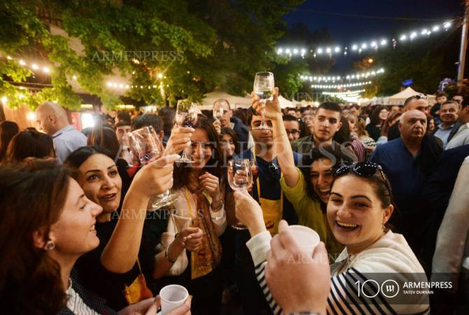  Гастро-шоу, концерт, широкий выбор вин: фестиваль «Винные дни Еревана» 
стартует 2 июня 