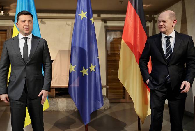 Канцлер ФРГ заверил президента Украины в дальнейшей поддержке
