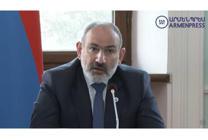 Я хочу оставить будущим поколениям заполненное и полное кадастровое 
свидетельство Республики Армения: Пашинян