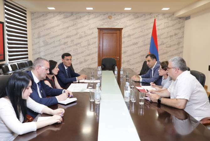 Министр ОНКС Армении и посол Латвии обсудили возможность реализации программ 
сотрудничества в различных сферах
