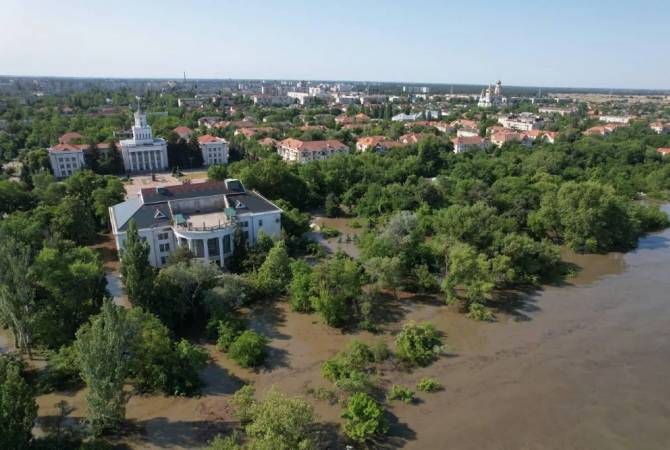 Удары по Каховской ГЭС нанесли огромный ущерб экологии: мэр Новой Каховки