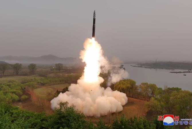 МО Японии сообщило о ракетном запуске КНДР
 