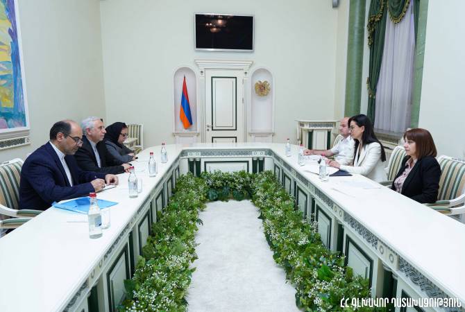  Генпрокурор Армении провела встречу с завершающим дипмиссию в Ереване послом 
Ирана 