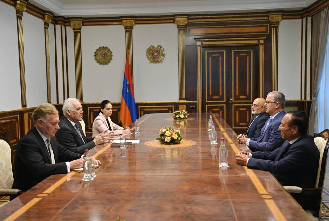 Мы должны воплотить в жизнь идею мирного сосуществования с нашими соседями: 
президент Армении