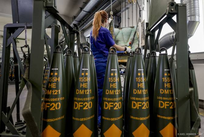  Европарламент одобрил планы по расширению производства боеприпасов в странах 
ЕС 