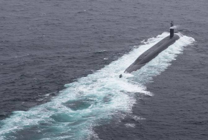  Американская атомная подводная лодка прибыла в порт Южной Кореи 