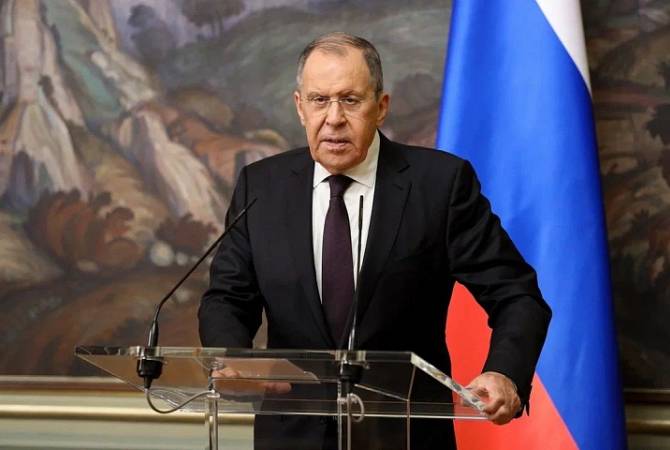 Сергей Лавров назвал эффективной встречу глав МИД Армении, РФ и Азербайджана 
в Москве